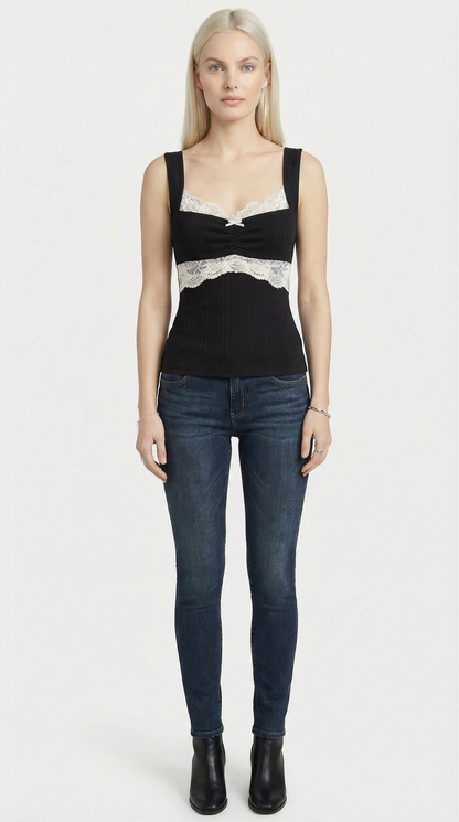 Classic lace cami